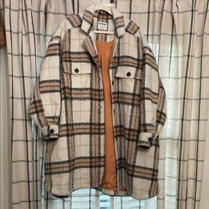 Old Navy Women’s Cream and Mustard Plaid Shacket